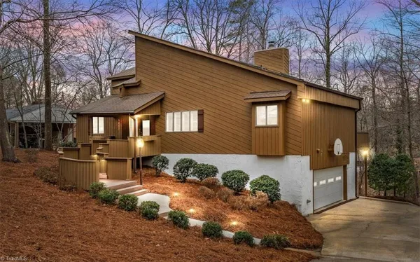 $369,400 | 1283 Westminster Drive, High Point, NC 27262
