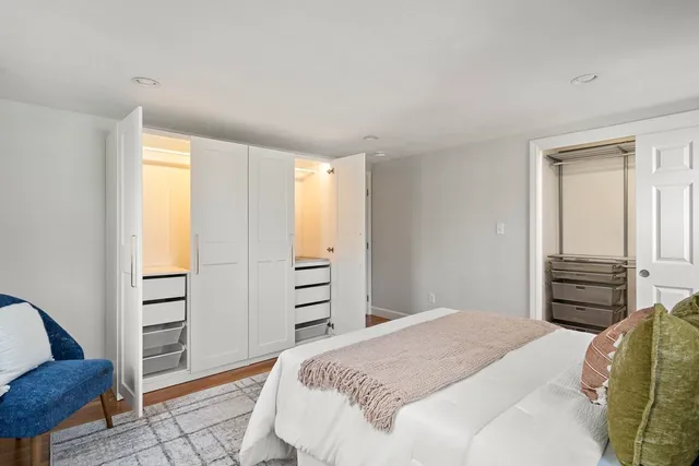 $629,000 | 9-11 Evergreen Lane, Unit 11, Arlington, MA 02474