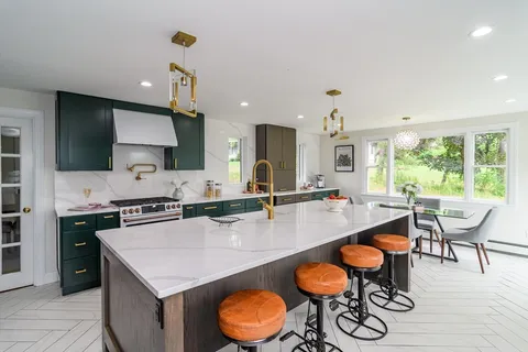 $1,579,000 | 124 Everett Street, Natick, MA 01760