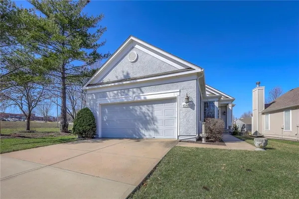 $400,000 | 12680 South Hagan Street, Olathe, KS 66062