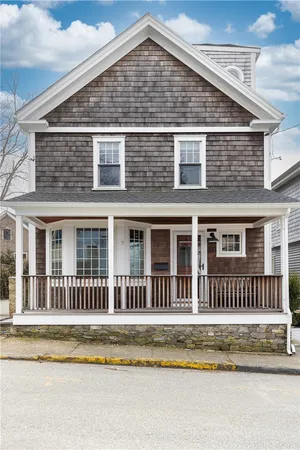 $1,800,000 | 71 Pope Street, Newport, RI 02840
