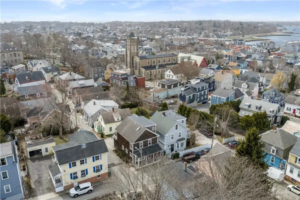 $1,800,000 | 71 Pope Street, Newport, RI 02840