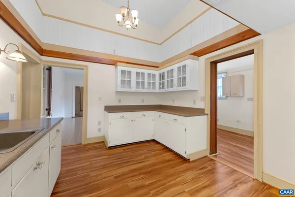 $575,000 | 9451 Black Walnut Run Road, Rhoadesville, VA 22542