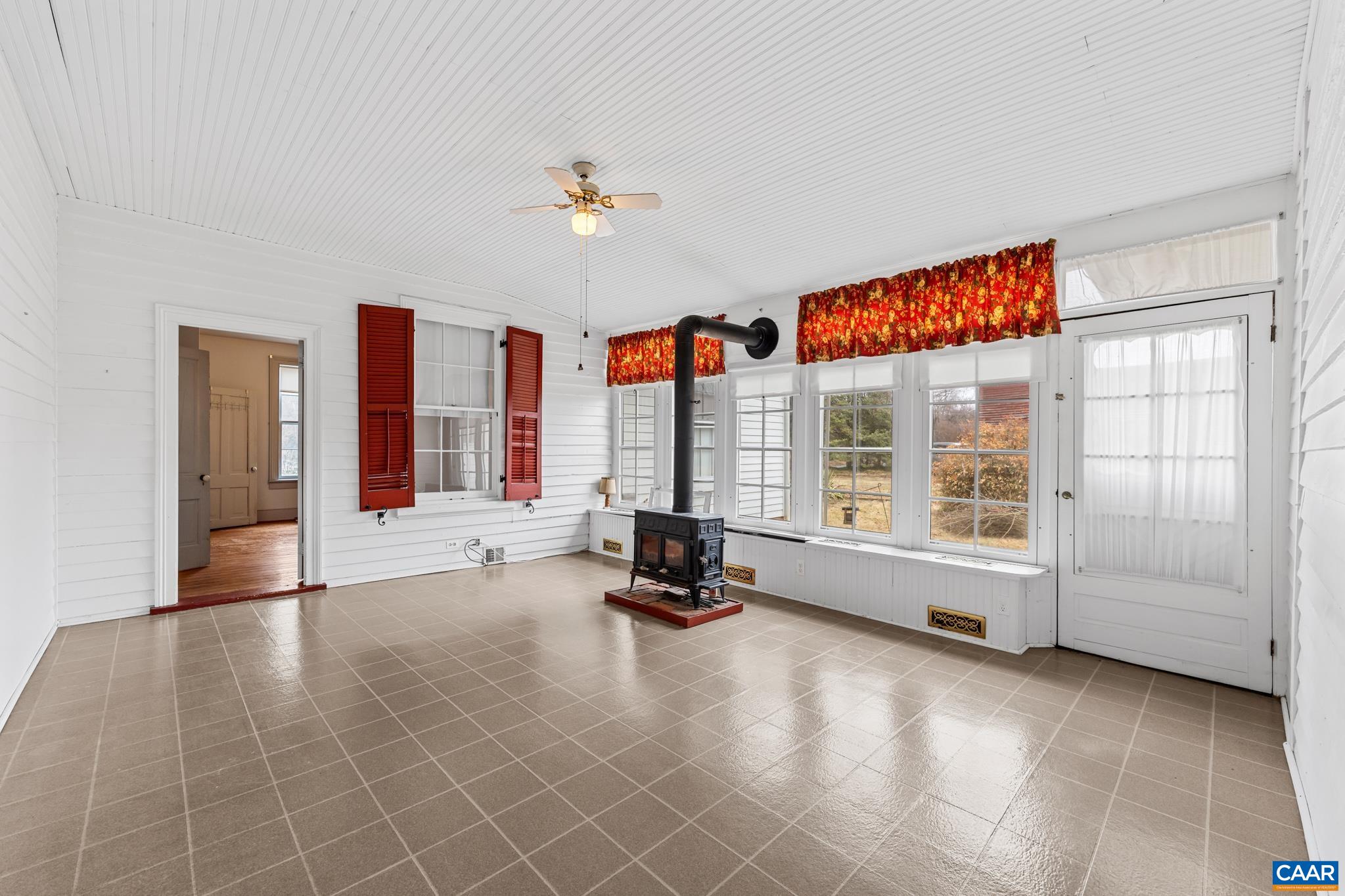 9451 Black Walnut Run Road Rhoadesville, VA 22542 - Photo 29 of 73 a view of an empty room with a window