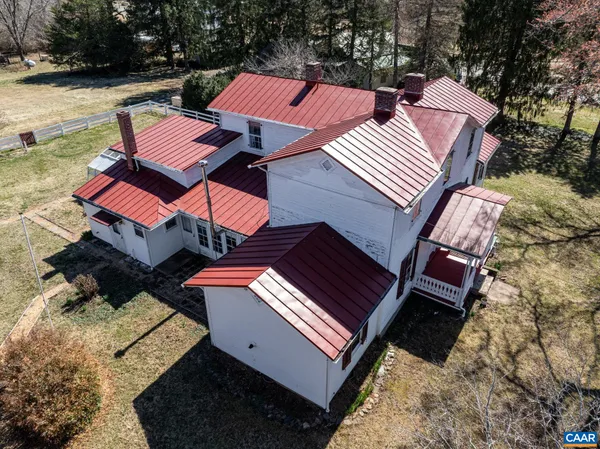 $575,000 | 9451 Black Walnut Run Road, Rhoadesville, VA 22542