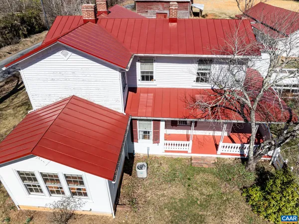 $575,000 | 9451 Black Walnut Run Road, Rhoadesville, VA 22542