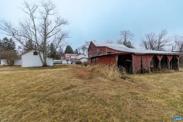 $575,000 | 9451 Black Walnut Run Road, Rhoadesville, VA 22542