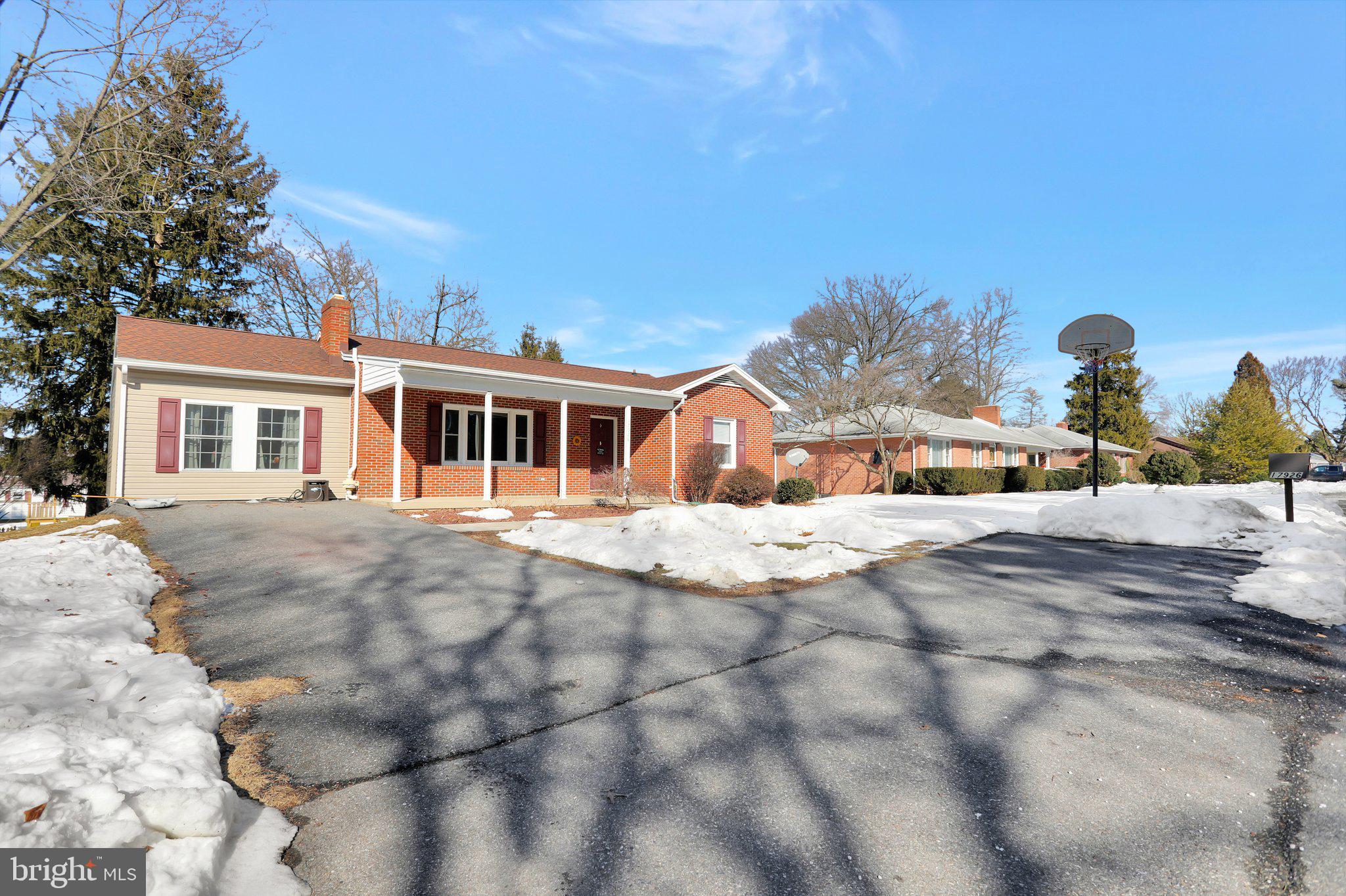 17926 Pin Oak Road Hagerstown, MD 21740 - Photo 40 of 41 Gallery Image 40