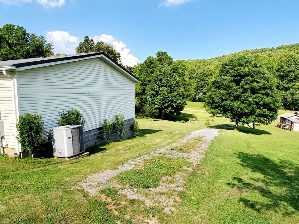 500 Shannons Branch Road Cedar Bluff, VA 24609 - Photo 7 of 49 Gallery Image 7