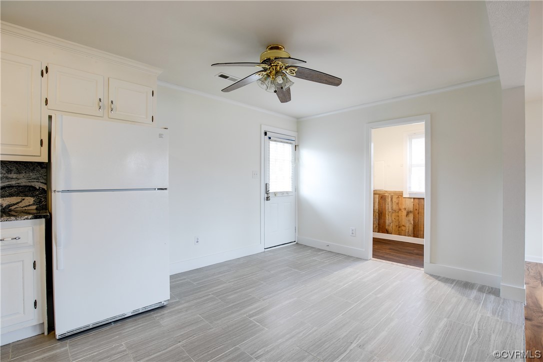 8675 Beatties Mill Road Mechanicsville, VA 23111 - Photo 11 of 25 a view of an empty room with a window