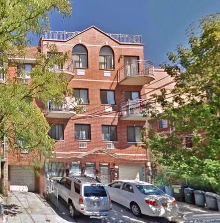 $2,500 | 139-31 34th Avenue, Unit 3 | Flushing