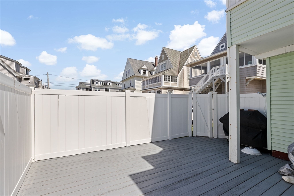 71 J Street Hull, MA 02045 - Photo 24 of 26 Gallery Image 24