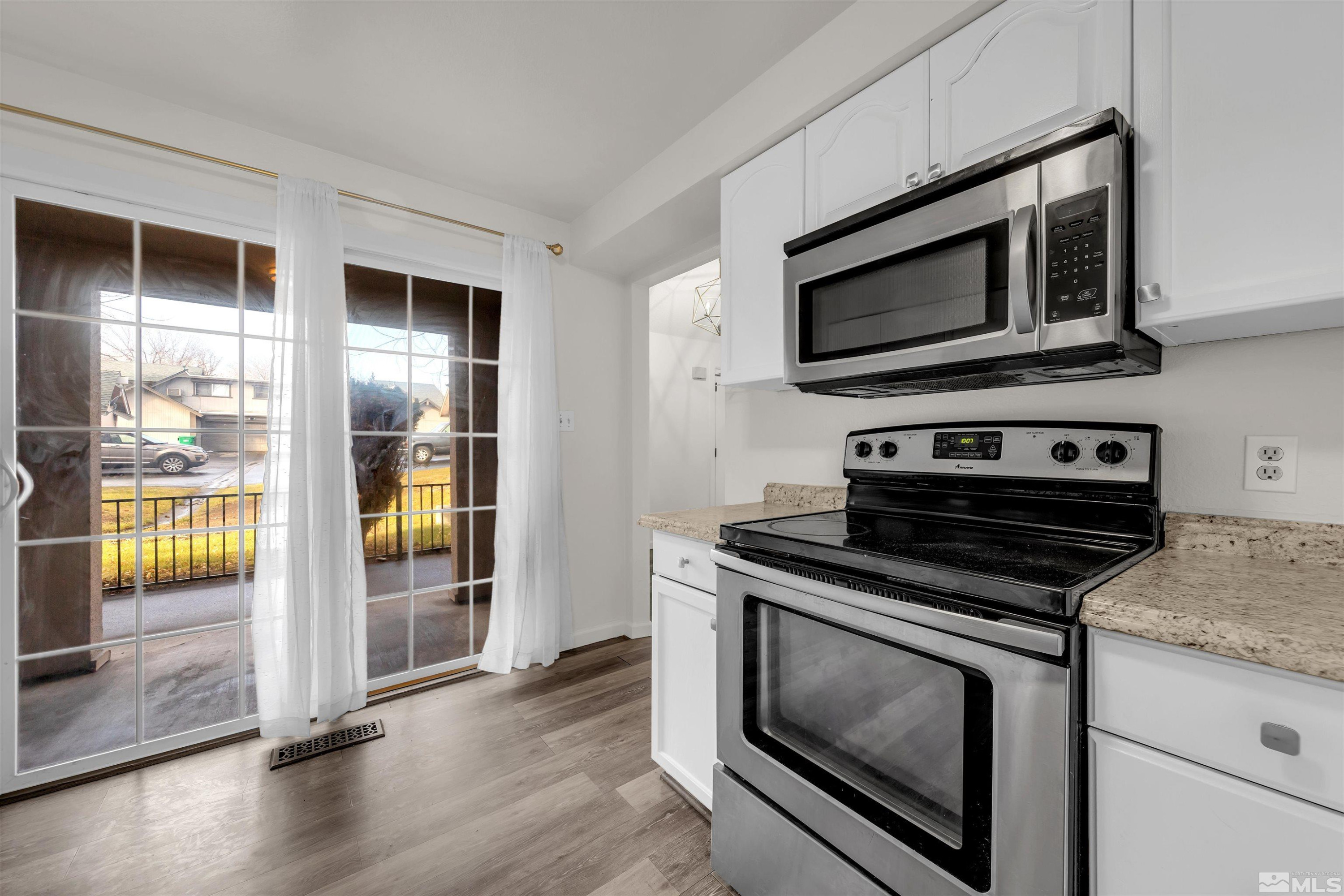 2267 Rock Boulevard Sparks, NV 89431 - Photo 14 of 30 Photo 14