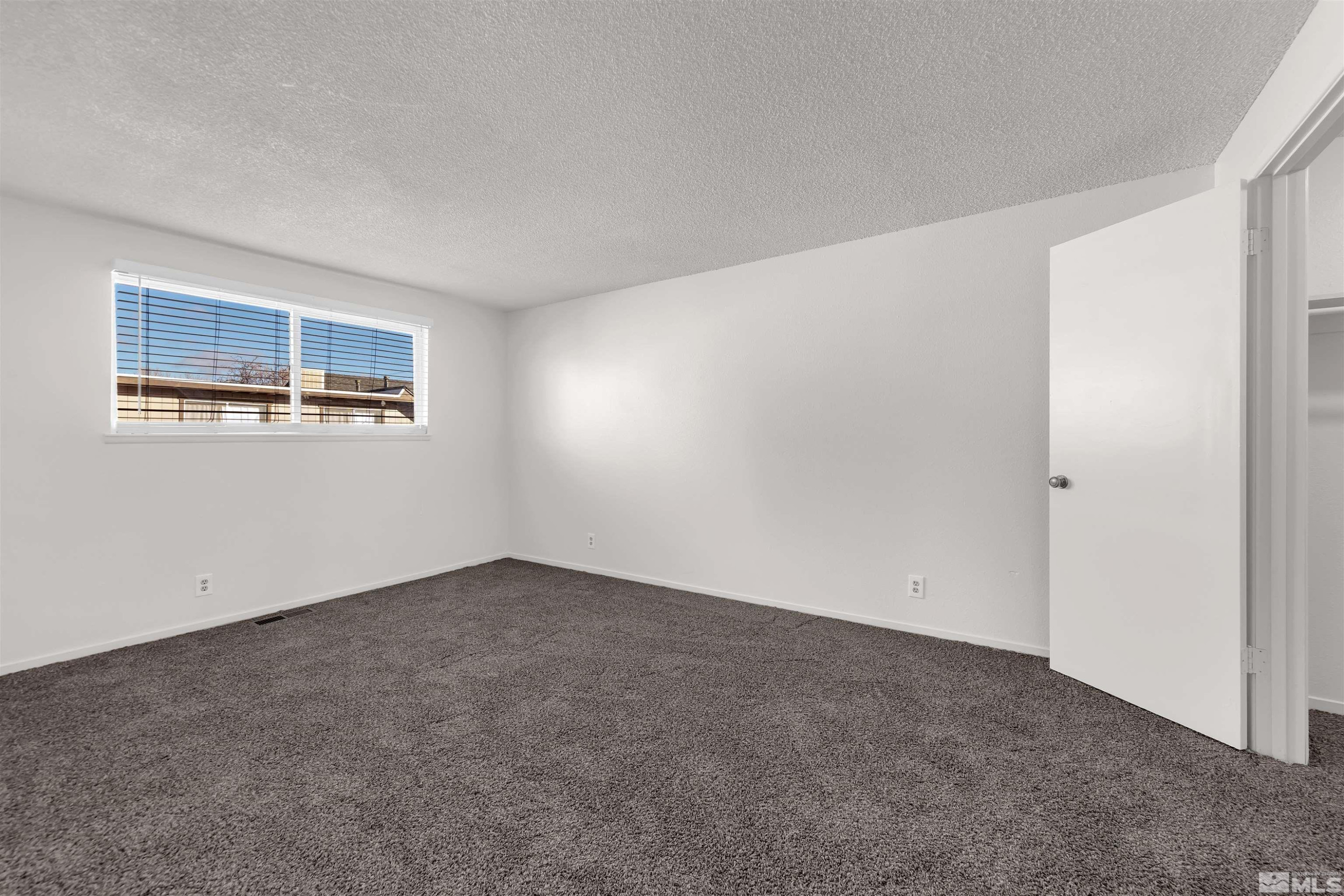 2267 Rock Boulevard Sparks, NV 89431 - Photo 16 of 30 Photo 16