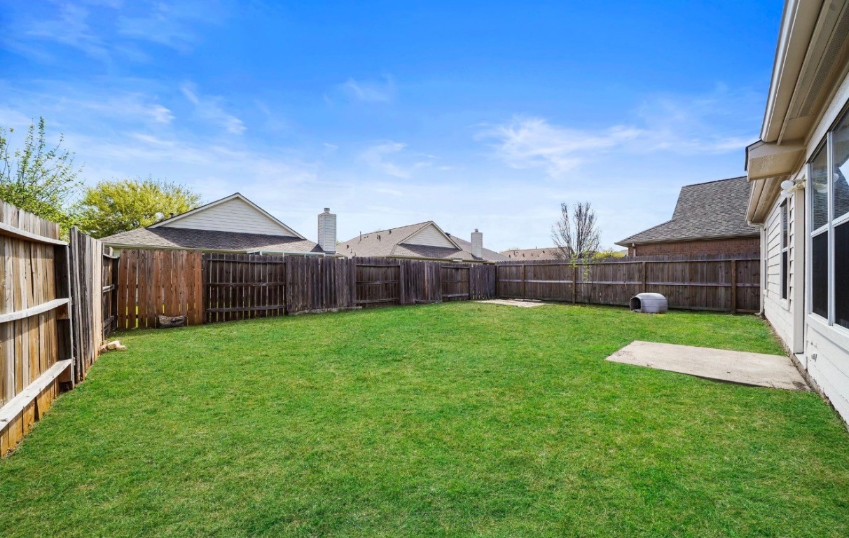 2114 Forest Ranch Drive Houston, TX 77049 - Photo 15 of 19