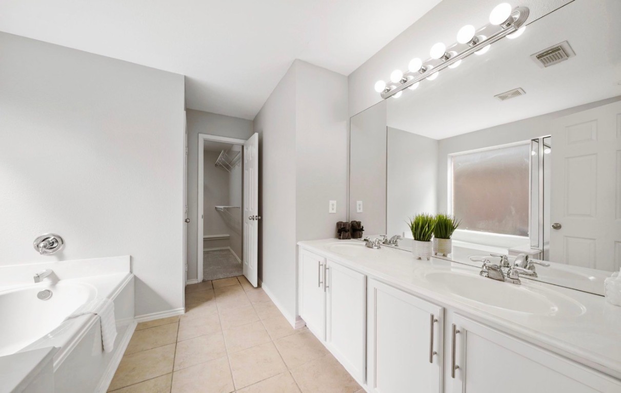 2114 Forest Ranch Drive Houston, TX 77049 - Photo 17 of 19