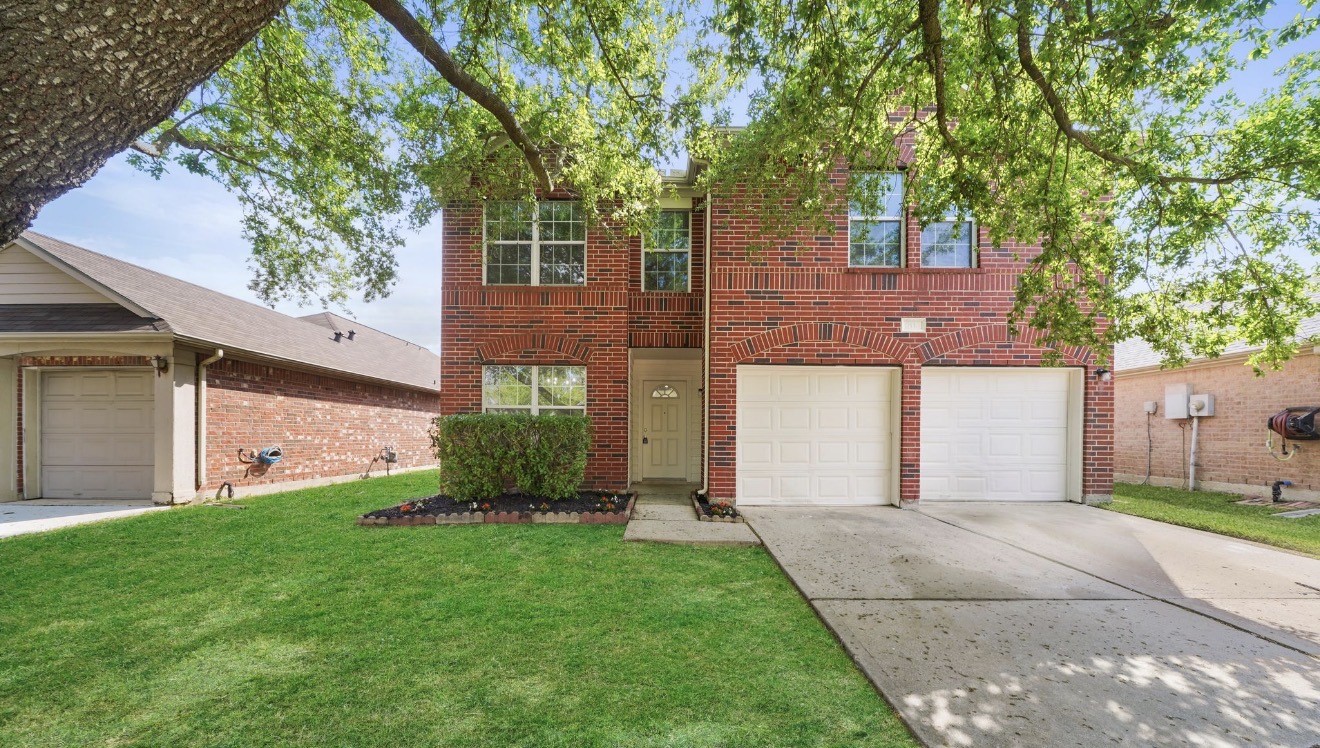 2114 Forest Ranch Drive Houston, TX 77049 - Photo 2 of 19