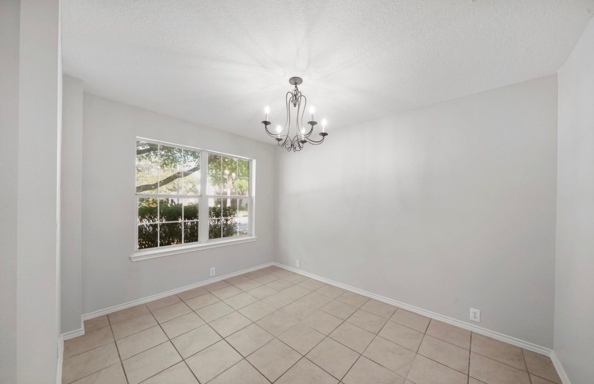 2114 Forest Ranch Drive Houston, TX 77049 - Photo 6 of 19 Dinning room virtual staging