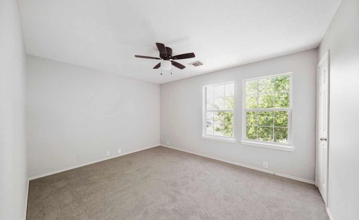 2114 Forest Ranch Drive Houston, TX 77049 - Photo 10 of 19