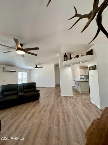 $389,999 | 28 N3139, Vernon, AZ 85940