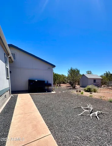 $389,999 | 28 N3139, Vernon, AZ 85940