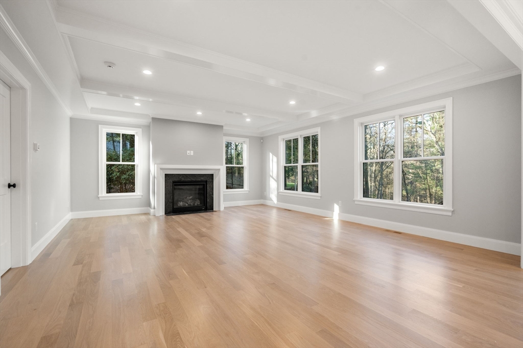11 Beech Road Weston, MA 02493 - Photo 17 of 41 Gallery Image 17