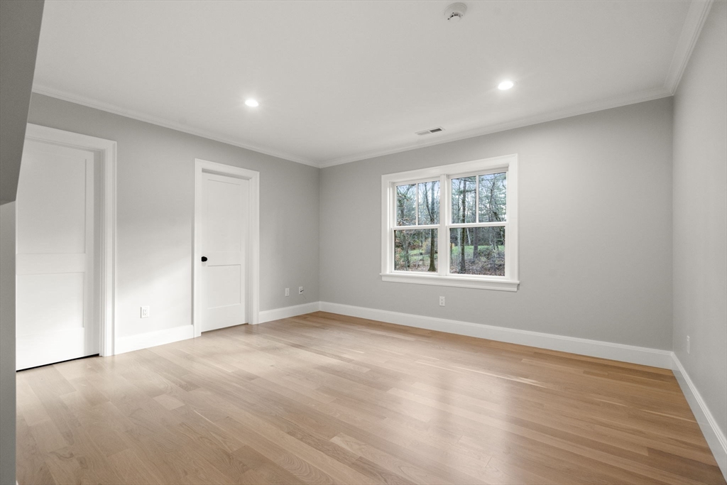 11 Beech Road Weston, MA 02493 - Photo 31 of 41 Gallery Image 31