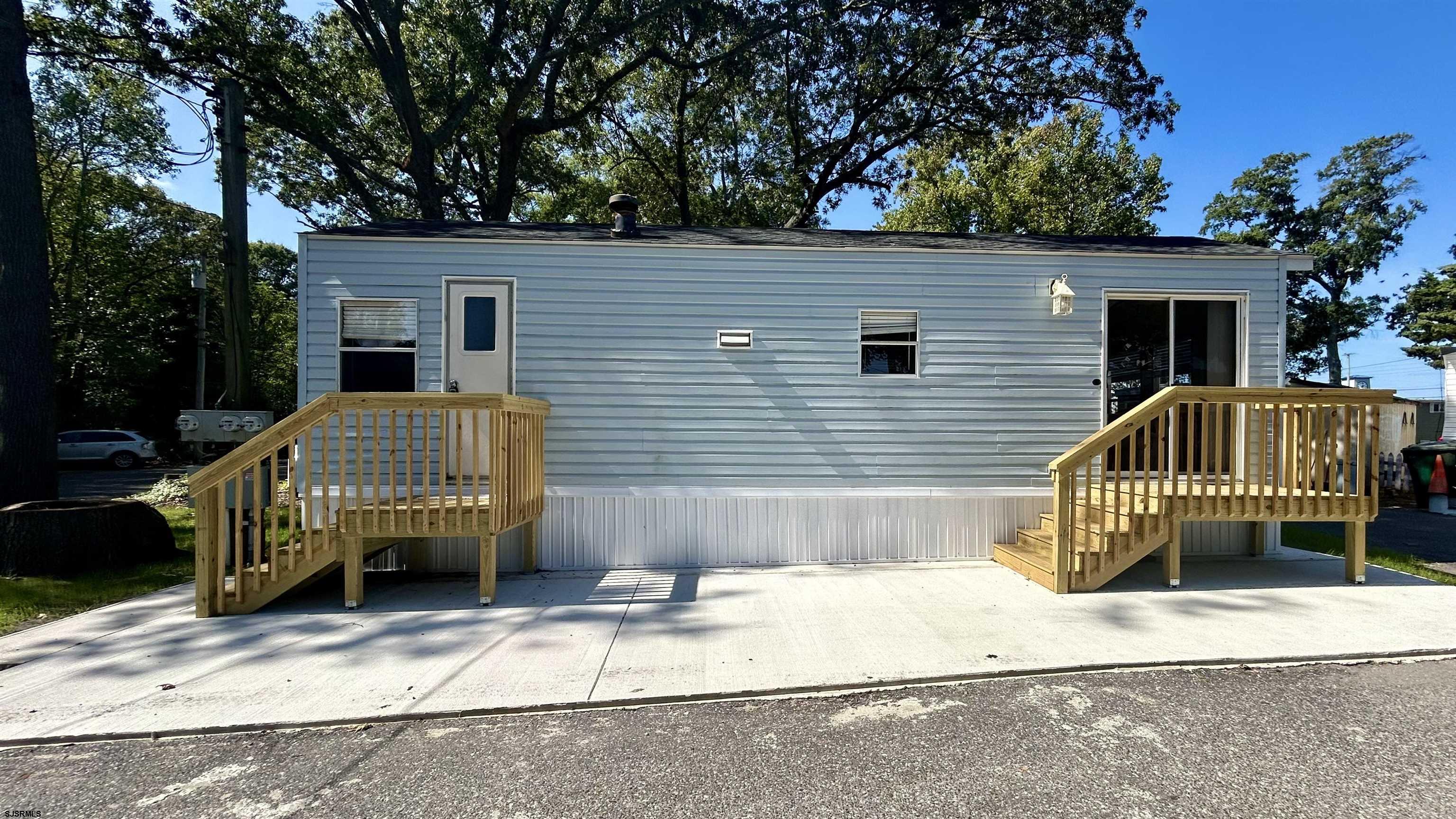 104 South 5th Avenue Rio Grande, NJ 08242 - Photo 2 of 20
