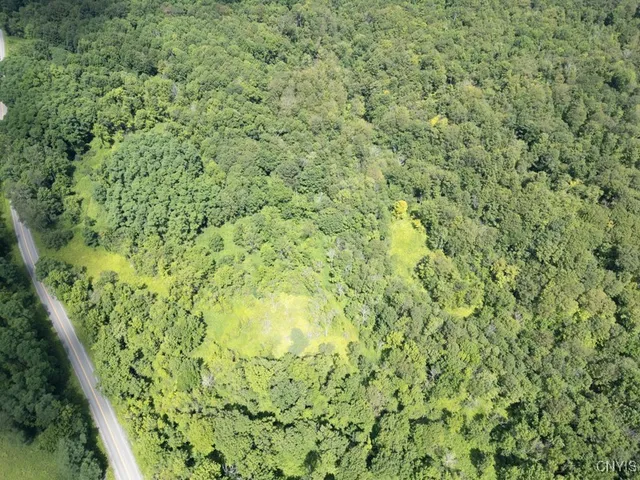 $420,000 | 989 Robinson Road, Warren, NY 13407