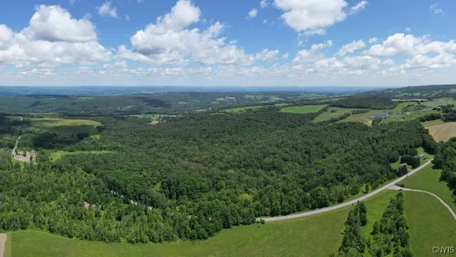 $420,000 | 989 Robinson Road, Warren, NY 13407