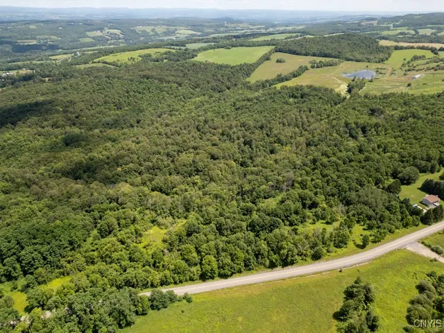 $420,000 | 989 Robinson Road, Warren, NY 13407