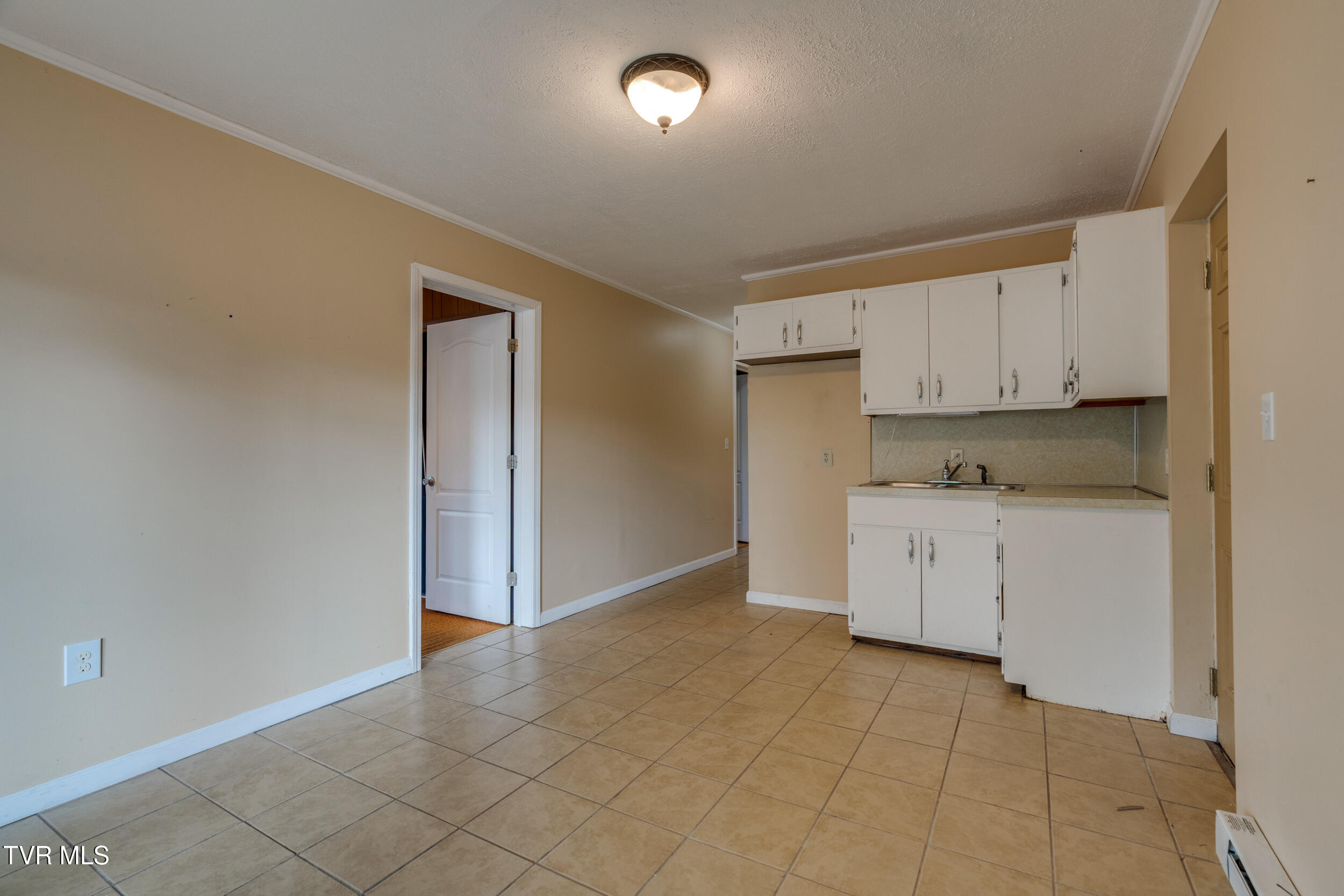 765 Greengate Road Kingsport, TN 37663 - Photo 29 of 48 029