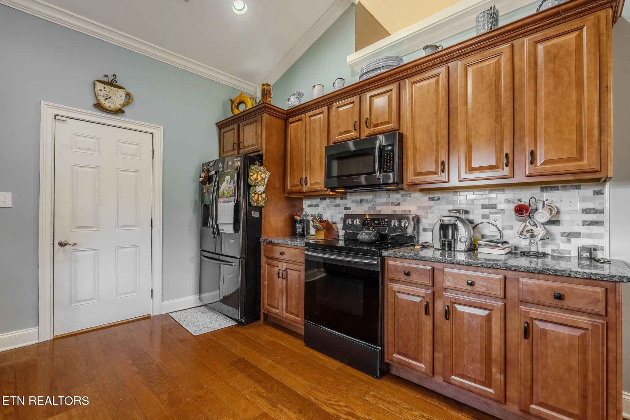 2005 Infinity Lane Sevierville, TN 37876 - Photo 13 of 36 36-web-or-mls-_DSC0205-HDR