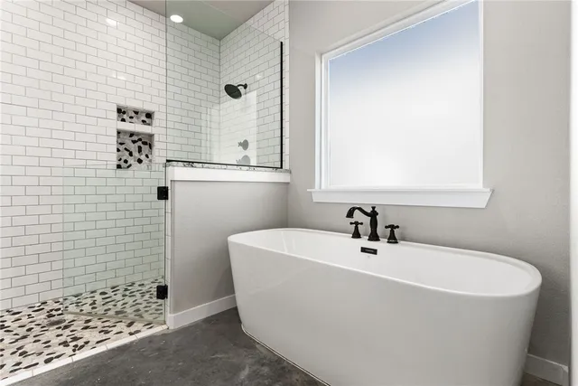 $799,900 | 2483 Cr 303 Oglesby Tx 76561, Oglesby, TX 76561