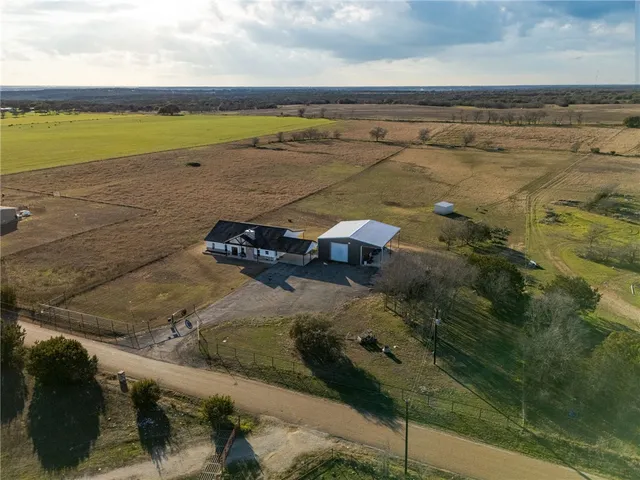 $799,900 | 2483 Cr 303 Oglesby Tx 76561, Oglesby, TX 76561