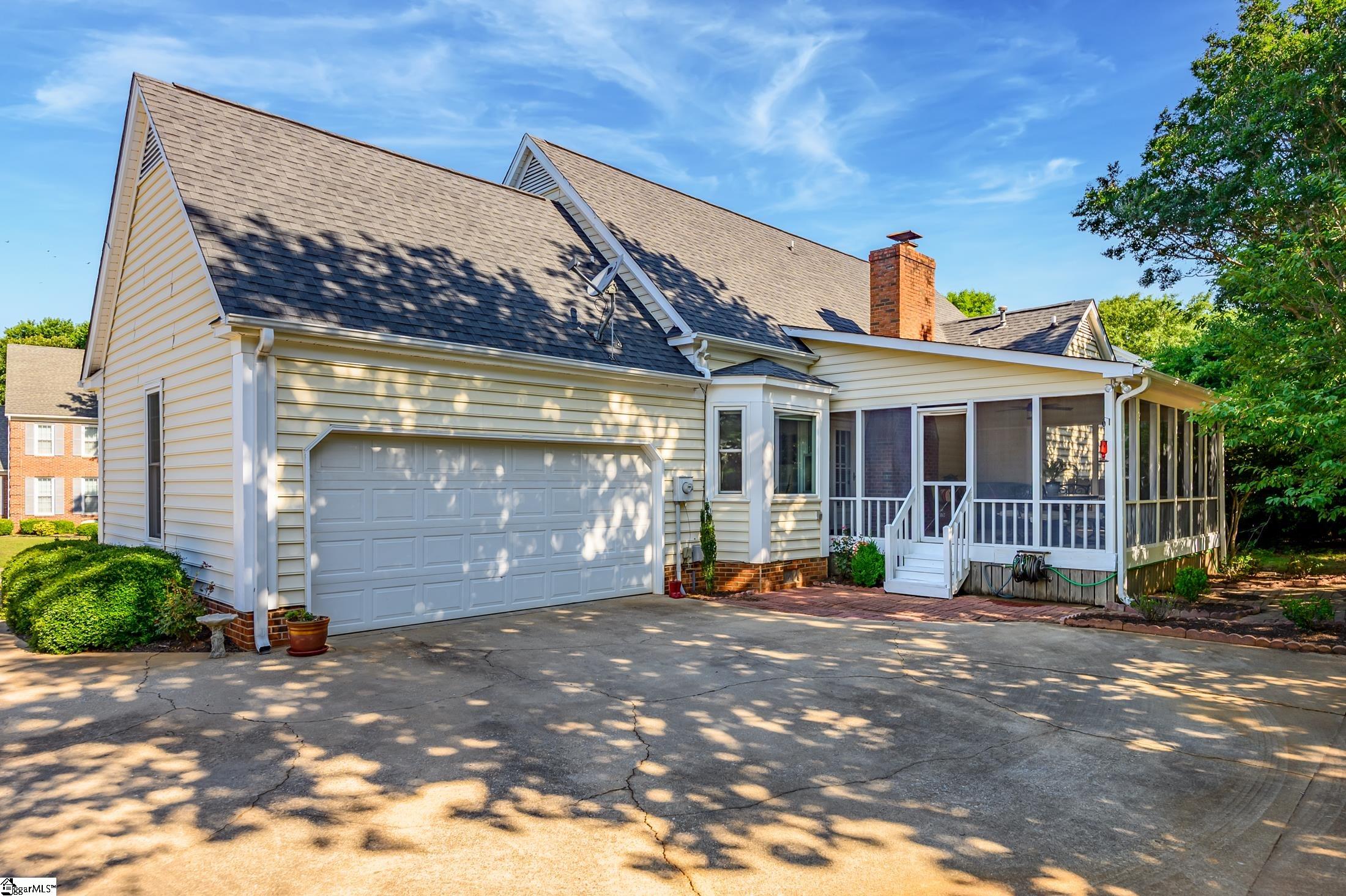 105 Foxhound Road Simpsonville, SC 29680 - Photo 25 of 26 Gallery Image 25