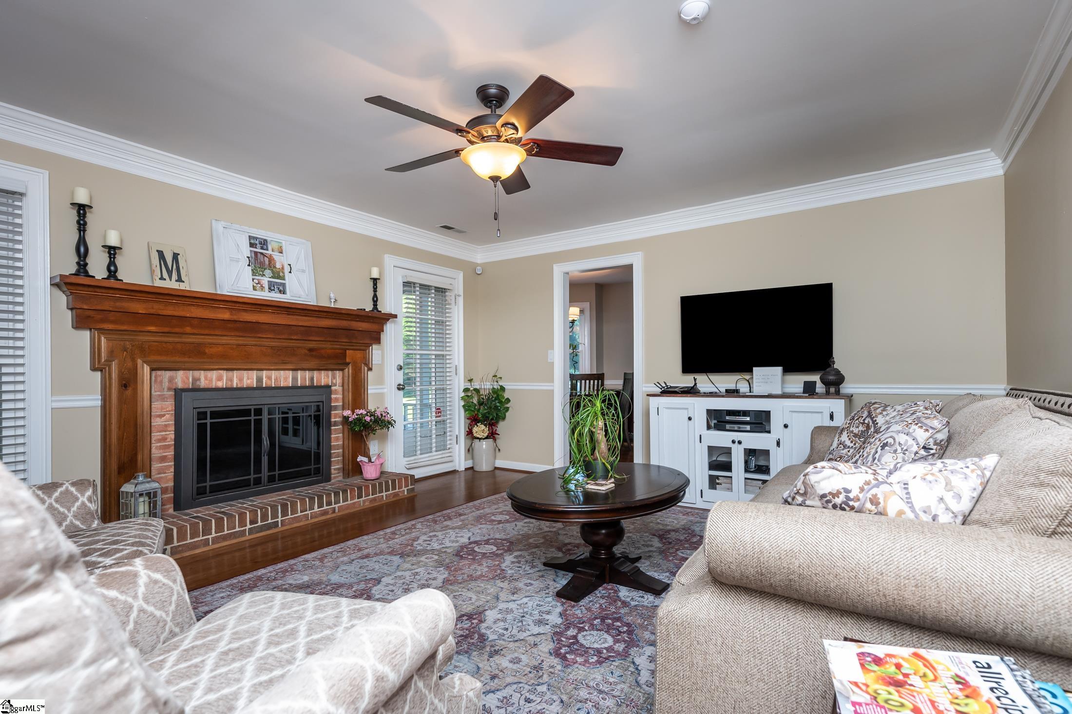 105 Foxhound Road Simpsonville, SC 29680 - Photo 5 of 26 Gallery Image 5