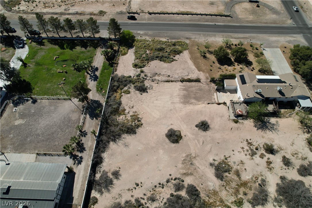 220 East Robindale Road Las Vegas, NV 89123 - Photo 11 of 13 Gallery Image 11