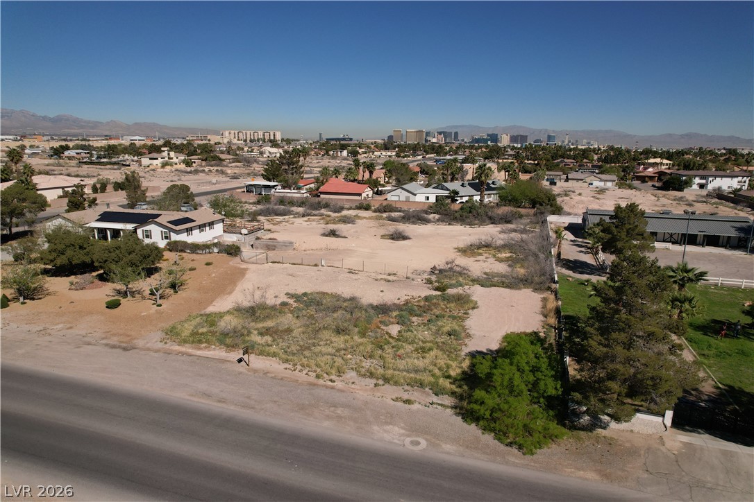 220 East Robindale Road Las Vegas, NV 89123 - Photo 3 of 13 Gallery Image 3
