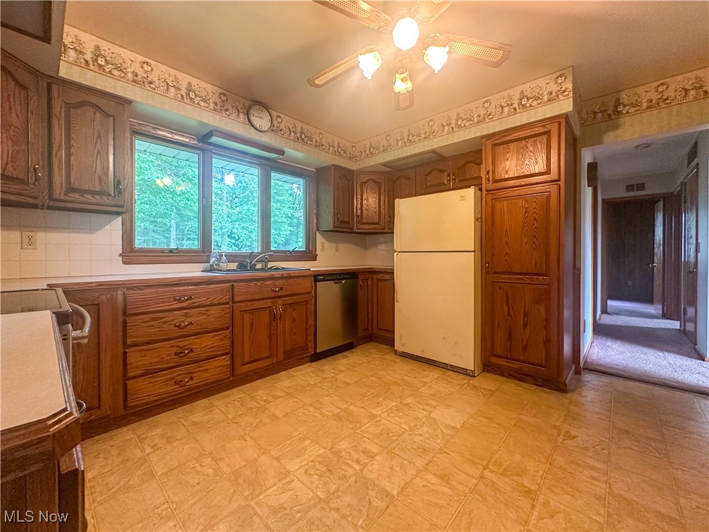 2178 Hewitt Gifford Road Southwest Warren, OH 44481 - Photo 10 of 31
