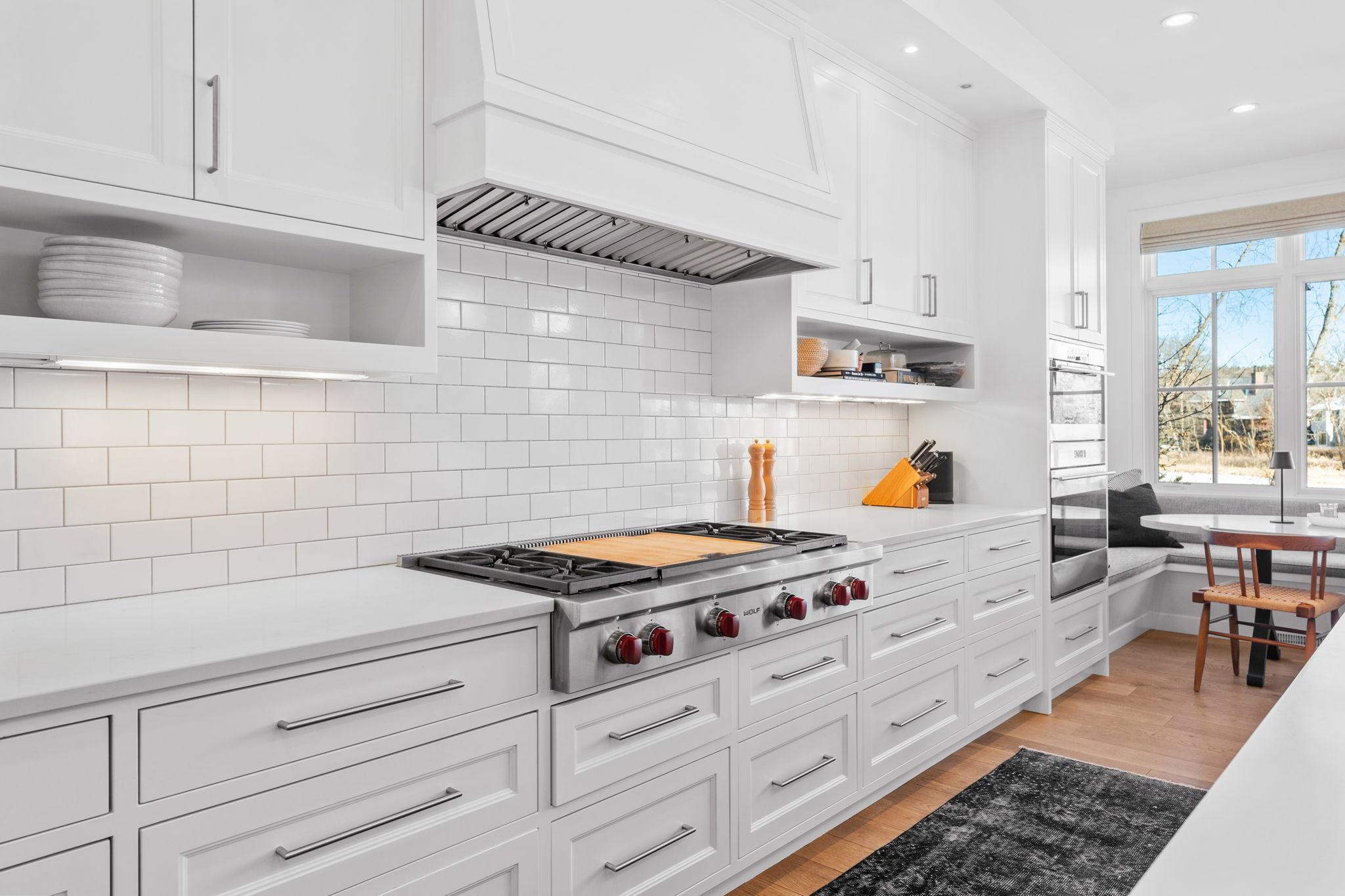 1615 Locust Hls Trail Wayzata, MN 55391 - Photo 18 of 96