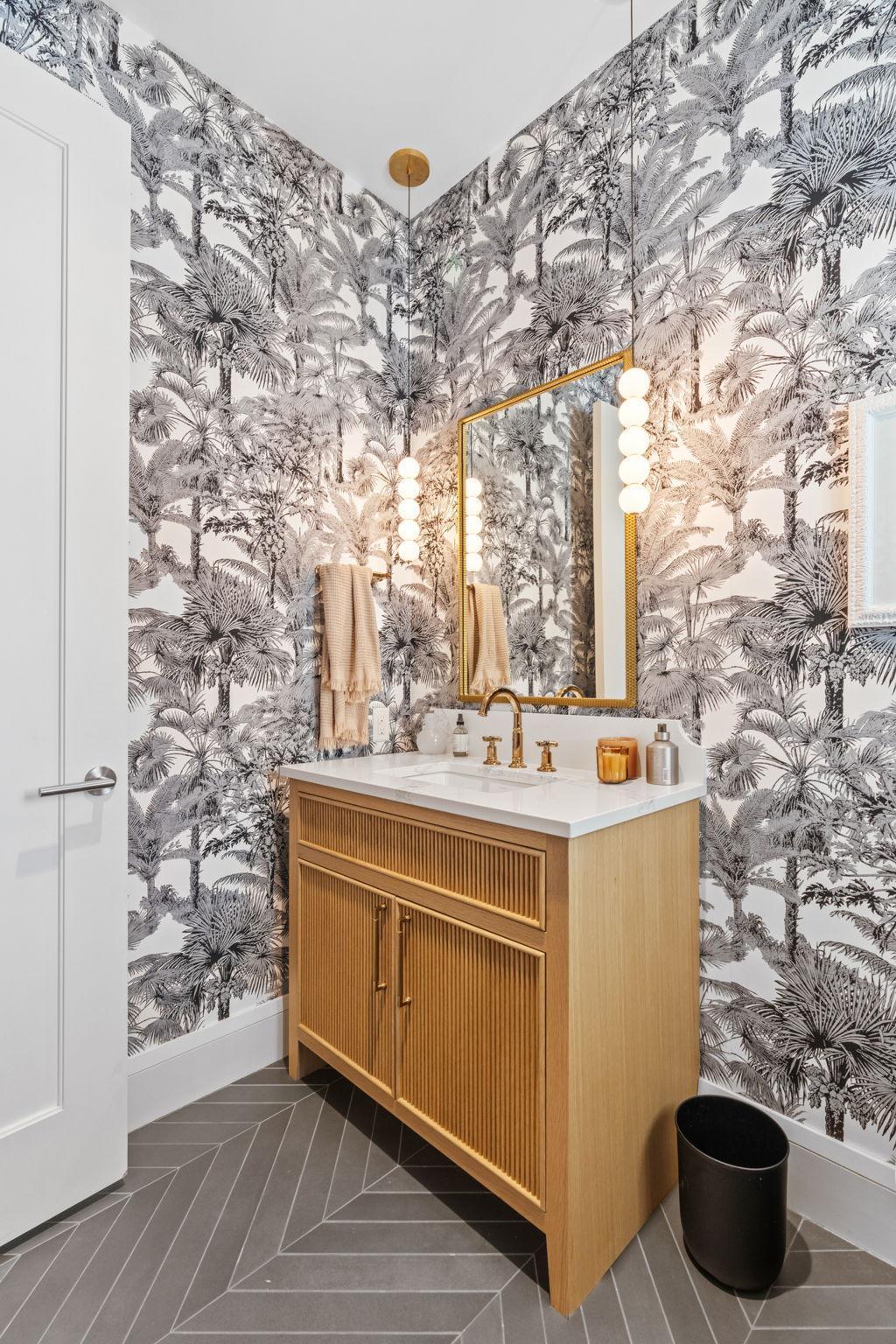 1615 Locust Hls Trail Wayzata, MN 55391 - Photo 26 of 96