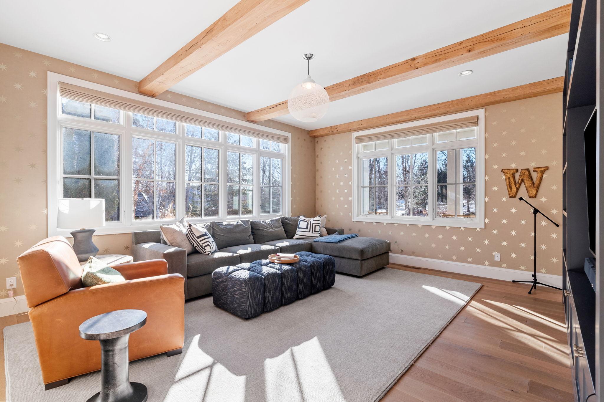 1615 Locust Hls Trail Wayzata, MN 55391 - Photo 27 of 96