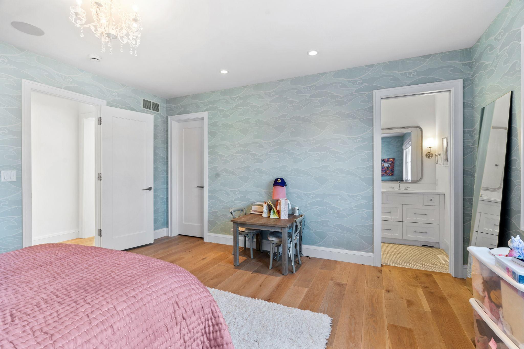 1615 Locust Hls Trail Wayzata, MN 55391 - Photo 47 of 96