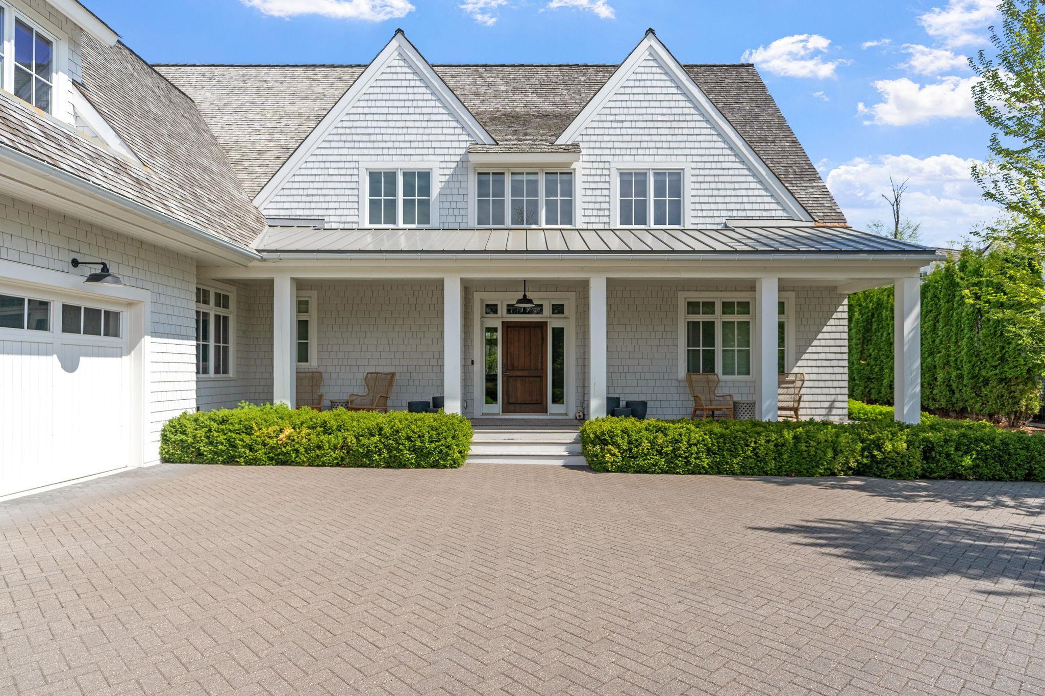 1615 Locust Hls Trail Wayzata, MN 55391 - Photo 92 of 96