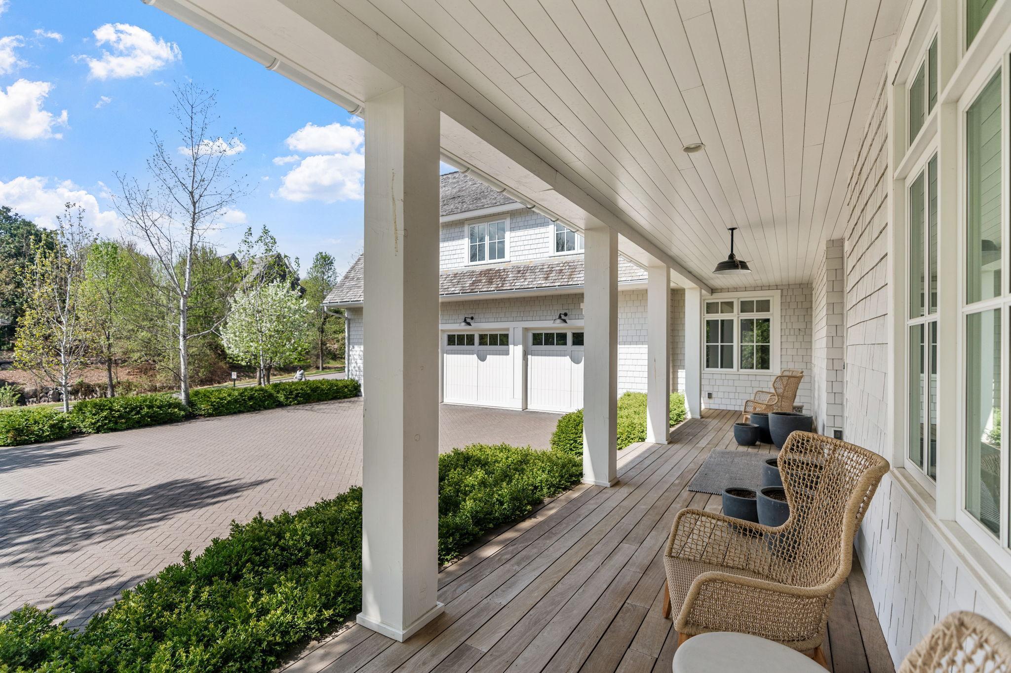 1615 Locust Hls Trail Wayzata, MN 55391 - Photo 96 of 96