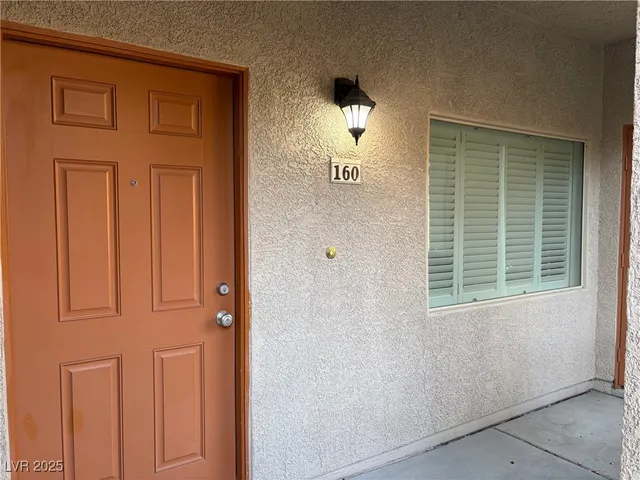 $269,900 | 7701 West Robindale Road, Unit 160, Las Vegas, NV 89113