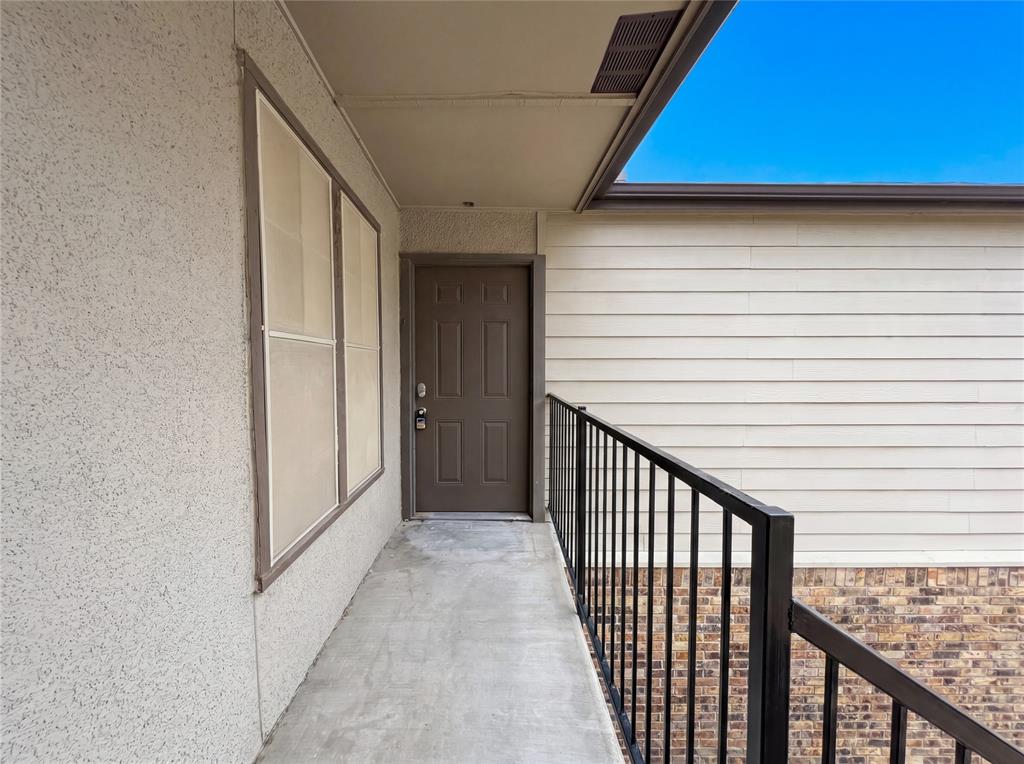 5300 Keller Springs Road, Unit 2075 Dallas, TX 75248 - Photo 15 of 36