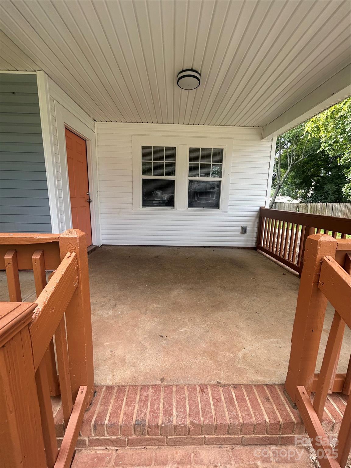 415 Bungalow Road Charlotte, NC 28208 - Photo 8 of 9 Gallery Image 8