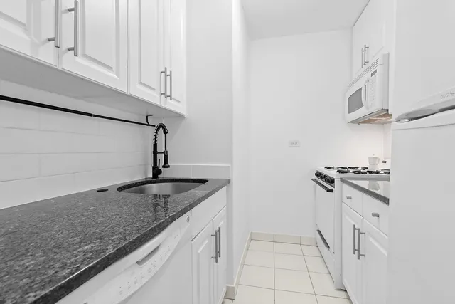 a picture of a wall with a white wall